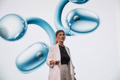 Solange Bonapelch: "La personalización tiene sentido cuando mejora la conversación con una audiencia. Si simplemente multiplica piezas sin una razón estratégica detrás, pierde valor"