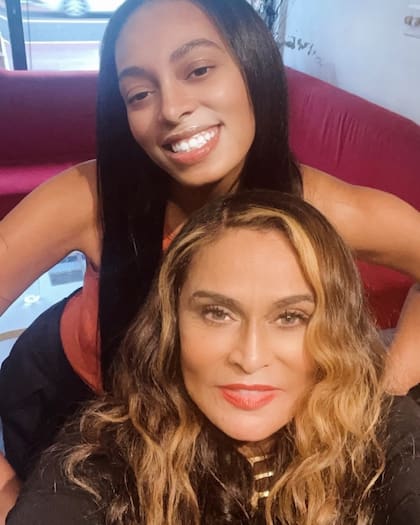 Solange es la hermana menor de Beyoncé y también se dedica a la música
