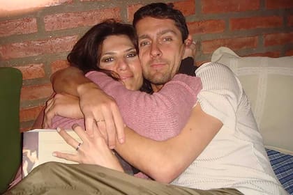 Solange Magnano junto a Gustavo Rosso, quien denunció a Mónica Portnoy por la muerte de su esposa