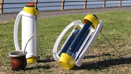 Solarmate es un termo que calienta el agua gracias a la luz del sol; tarda entre media y una hora