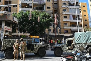 Israel bombardea los suburbios de Beirut y escala el conflicto con Hezbollah