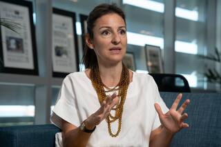 Acuña respondió a las críticas del oficialismo: “Me encantaría saber cuál es el otro camino”