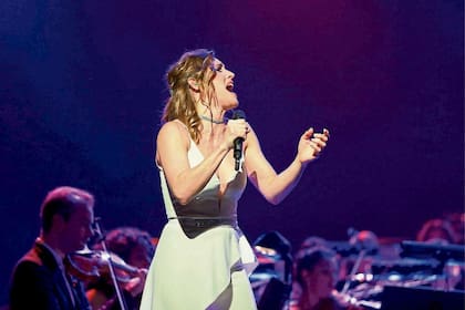 Soledad Pastorutti y la Princesita, que interpretó "All of me", de John Legend