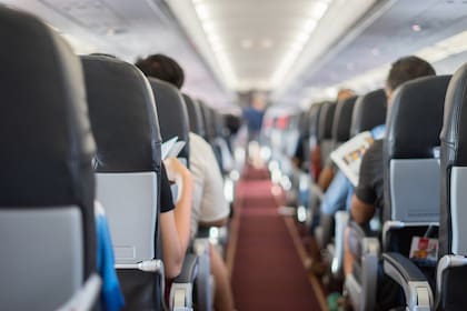 Según IATA, la obligación de dejar asientos vacíos llevaría la ocupación máxima por debajo de los niveles de rentabilidad de las empresas