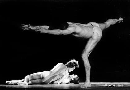 Donn y Mink, en una escena de "Amor de poeta"