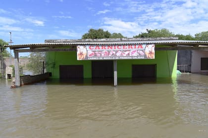 Solo en Itatí, casi 200 fueron trasladadas a centros de evacuación