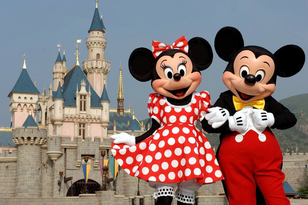 Solo o con un acompañante, el puesto de trabajo será en los parques de Disney y recibirá U$D 4000.