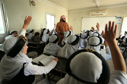 Son 30 menores, hijos o huérfanos de combatientes, que fueron alejados de sus familias