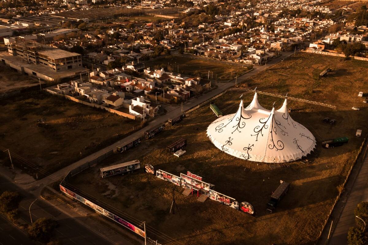 Son 80 integrantes del circo los que están haciendo la cuarentena en el predio donde habían montado la carpa