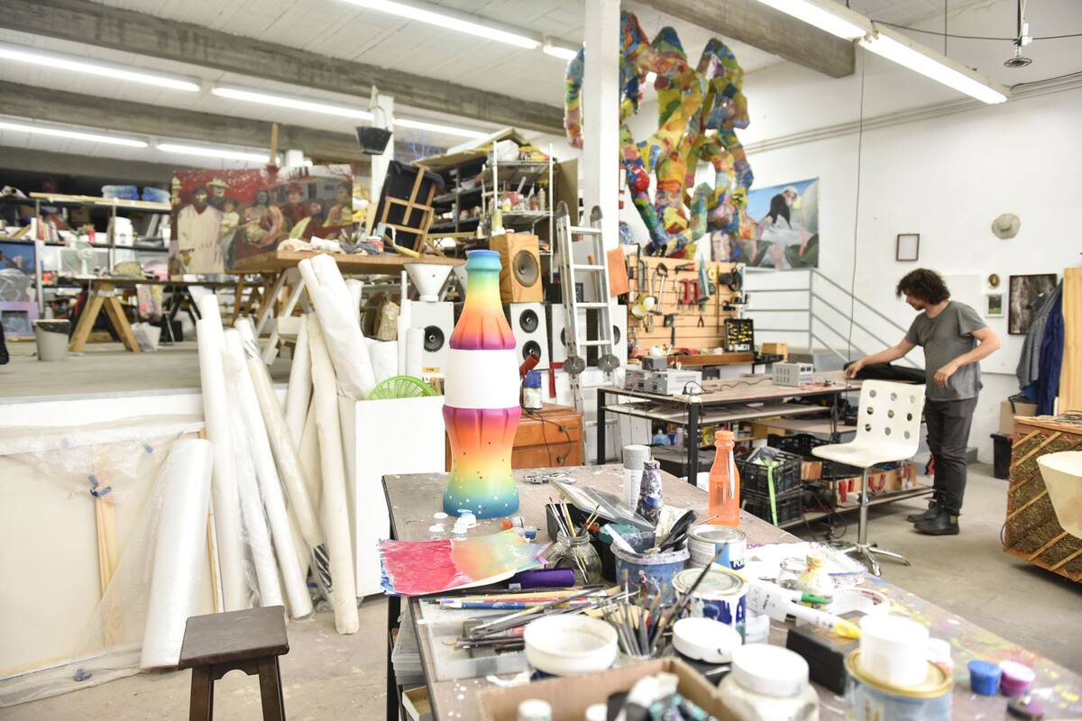 Son alrededor de 40 los talleres de artistas que se instalaron en los últimos años en el barrio de La Paternal; su fin no es comercial, sino que son espacios de trabajo y generación de contenido