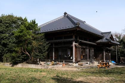 Son casas viejas que fueron remodeladas en Japón y se consiguen a muy buen precio