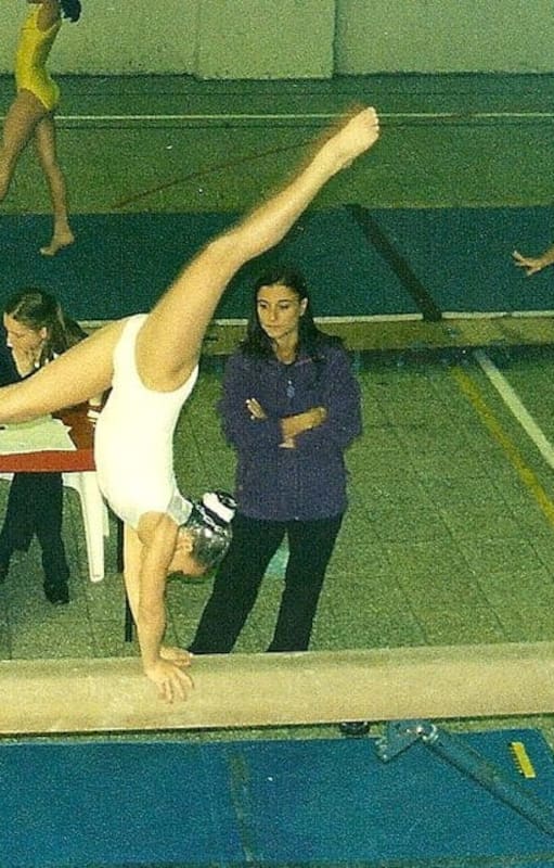 Sonia en un torneo ejerciendo como jueza