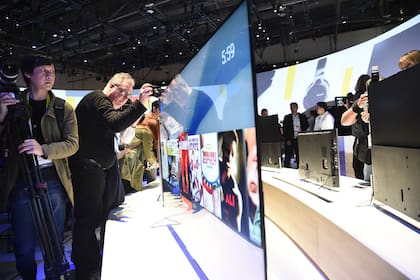 Sony Bravia X900C 4K TV, equipado con una pantalla de tan solo 4,9 milímetros de espesor