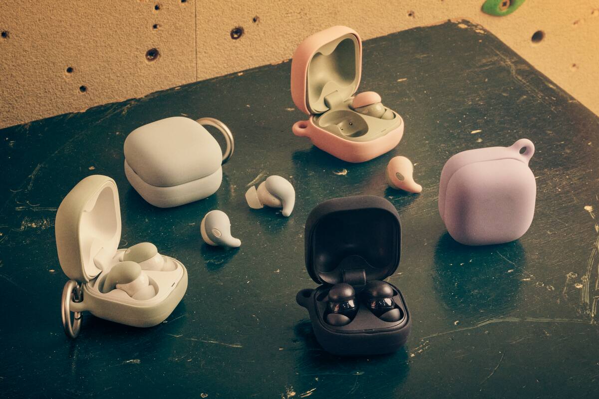 Sony presentó dos nuevos modelos de su línea de auriculares TWS LinkBuds, con un modelo de diseño abierto y otro deportivo; también presentó un parlante Bluetooth pequeño