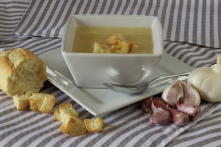 Sopa de ajo