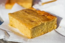 Sopa paraguaya tradicional