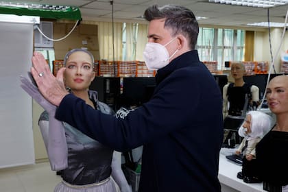"El mundo de Covid-19 necesitará cada vez más automatización para mantener a las personas seguras", dijo el fundador y director ejecutivo David Hanson