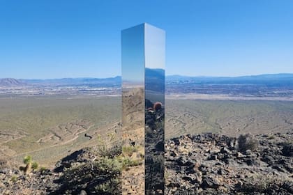 Sorprendente monolito fue descubierto en el desierto de Las Vegas durante el fin de semana