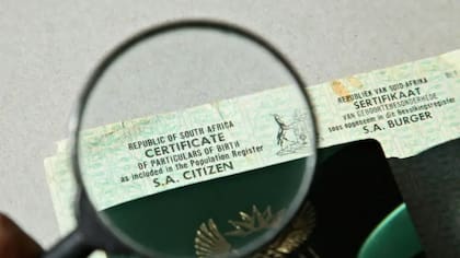 “Sos invisible, no existís”: cómo es la vida de los millones de personas que no tienen certificado de nacimiento.
