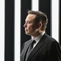 Elon Musk hace historia en Wall Street y SpaceX sube 28,2% en su primer día