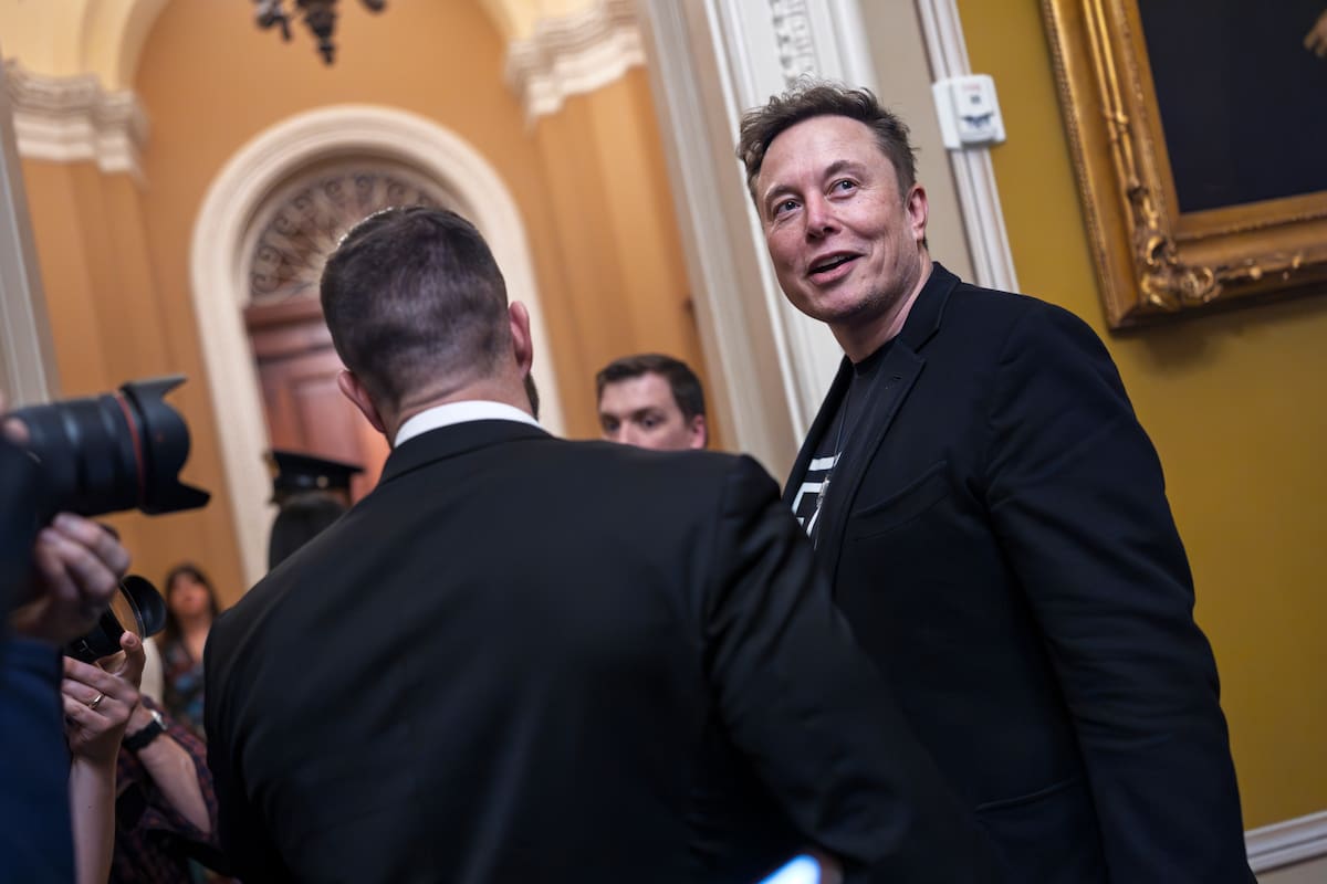 SpaceX se suma al Nasdaq 100 y llega a cuentas de jubilación