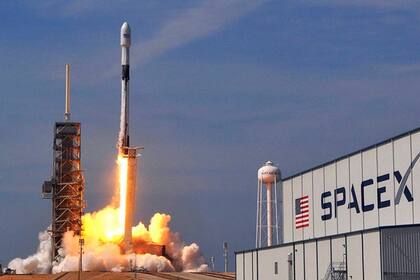 SpaceX será el principal socio de la firma Satellogic para el envío de microsatélites al espacio