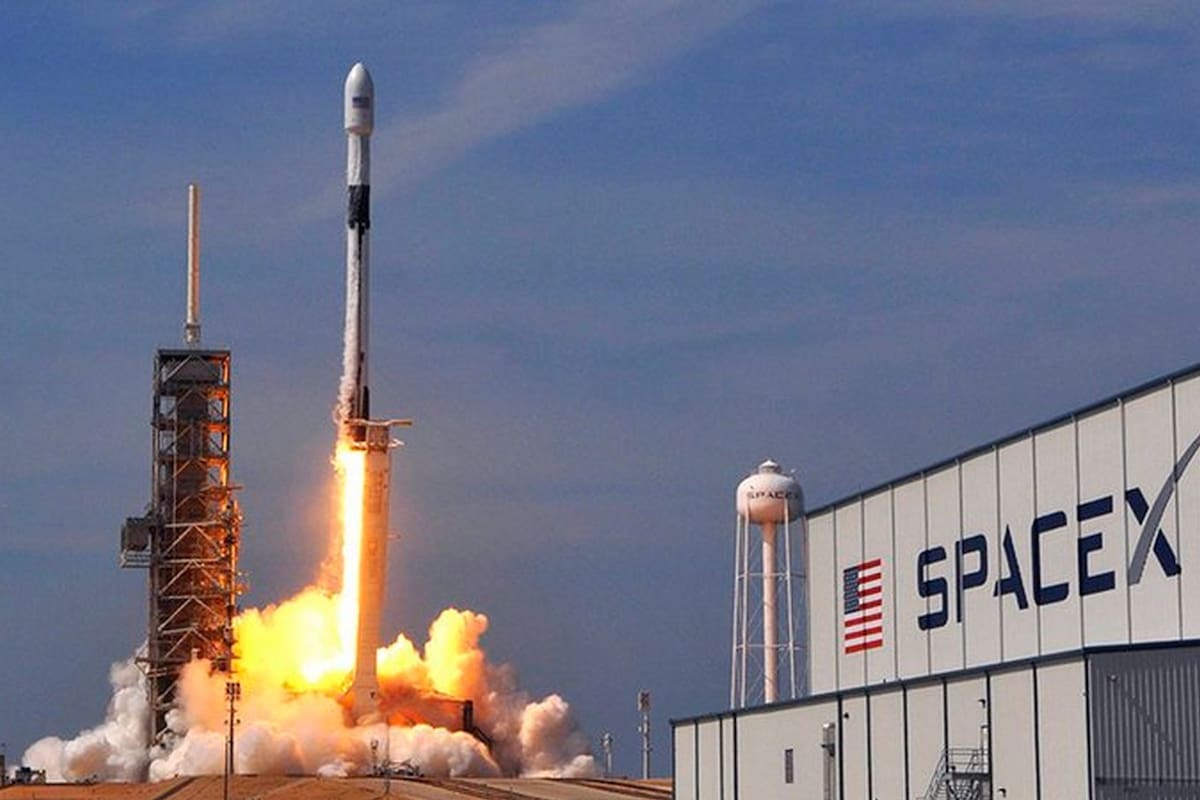 SpaceX será el principal socio de la firma Satellogic para el envío de microsatélites al espacio