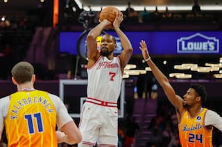 Spoelstra intrigado con la idea de tener a Durant en los Juegos Olímpicos de Los Ángeles 2028