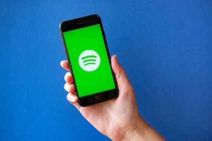 Spotify permitirá sumar video a las producciones de podcasts para generar una mejor interacción entre los creadores y audiencias