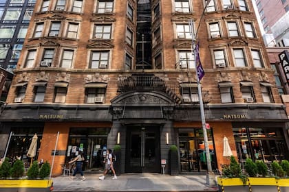 Square Hotel, un histórico alojamiento en el centro de Manhattan que ahora funciona como refugio para inmigrantes
