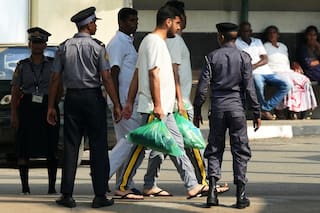 Sri Lanka repatria a 238 marinos iraníes, incluidos sobrevivientes de un ataque de EE.UU.
