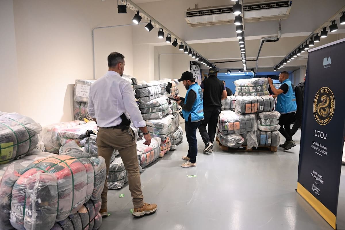 Ssecuestraron en Belgrano ropa de primeras marcas por un valor de más de 150 millones de pesos