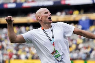 El exfutbolista que estuvo muerto durante 7 minutos y ahora llevó a Noruega a eliminar a Brasil en el Mundial