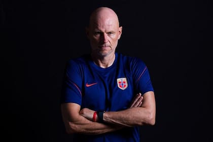 Stale Solbakken es el técnico de Noruega, que ahora se enfrentará a Inglaterra por los cuartos de final