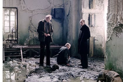 Cada uno de los planos de la película dura un promedio de 70 segundos; un tanque de Hollywood, también promediando, tiene planos de dos segundos