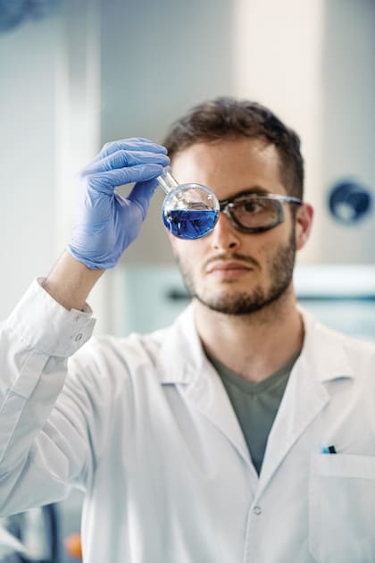 Stämm llenó de laboratorios de alta seguridad varios pisos de dos edificios viejos de Maipú al 900