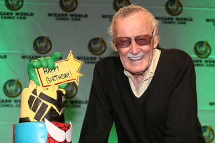 Stan Lee, el creador de gran cantidad de superhéroes de Marvel, era maltratado en su hogar, según filtró un asistente