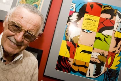 Stan Lee revolucionó las historietas con superhéroes que tenían problemas como los seres humanos.