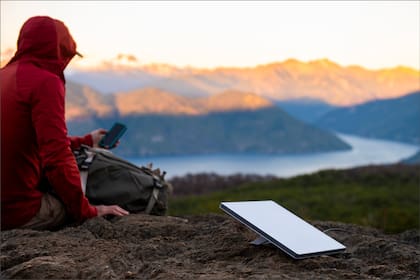 Starlink ofrece internet satelital y dispone de varios planes a diferentes precios según la calidad del servicio