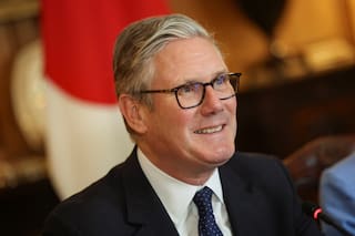 Starmer dice que el Reino Unido prohibirá a menores de 16 usar varias redes sociales