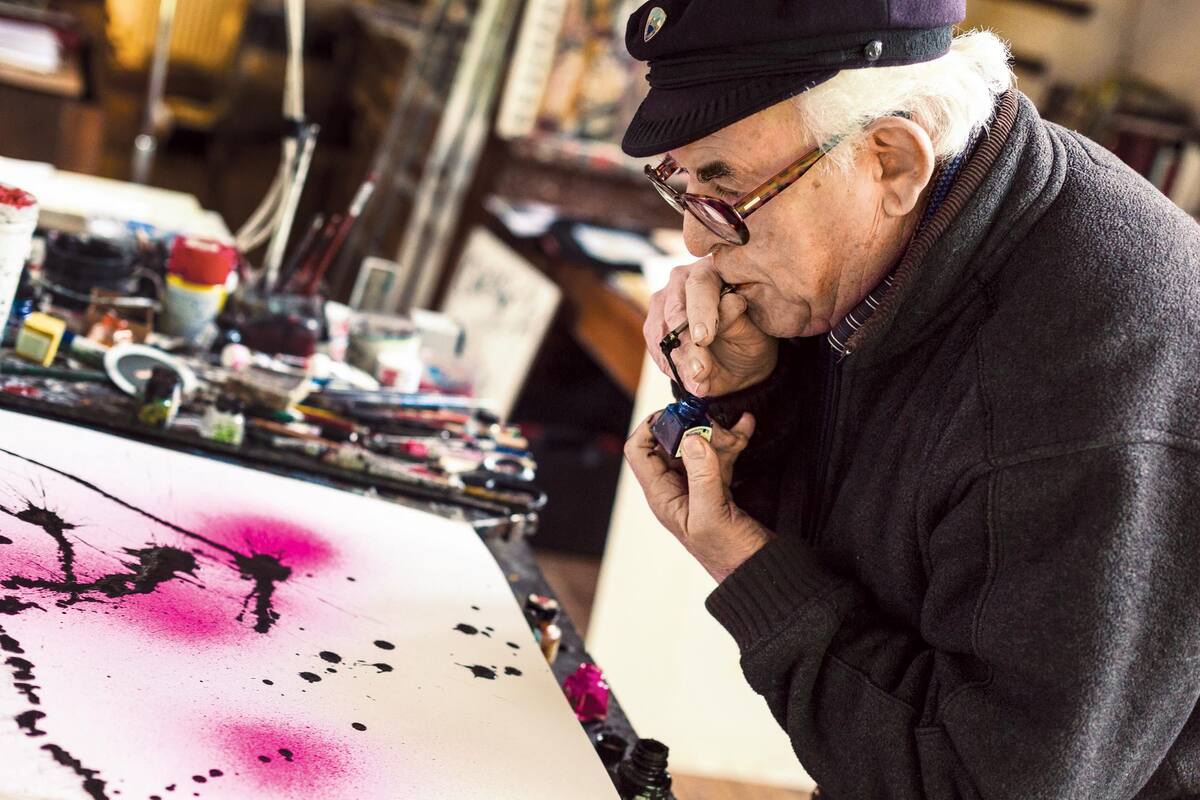 Steadman en su estudio. "Un error es una oportunidad para hacer otra cosa", dice