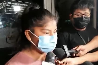 Stefhany Benítez encontró un dedo humano mientras comía su hamburguesa de Hot Burger