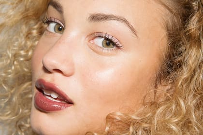 Stephanie Rose Bertram es una modelo belga nacida en 1994 y creció en Flandes