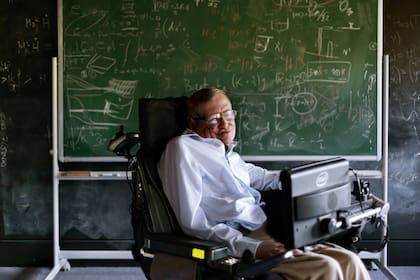 Stephen Hawking fue uno de los científicos que más investigó a los agujeros negros