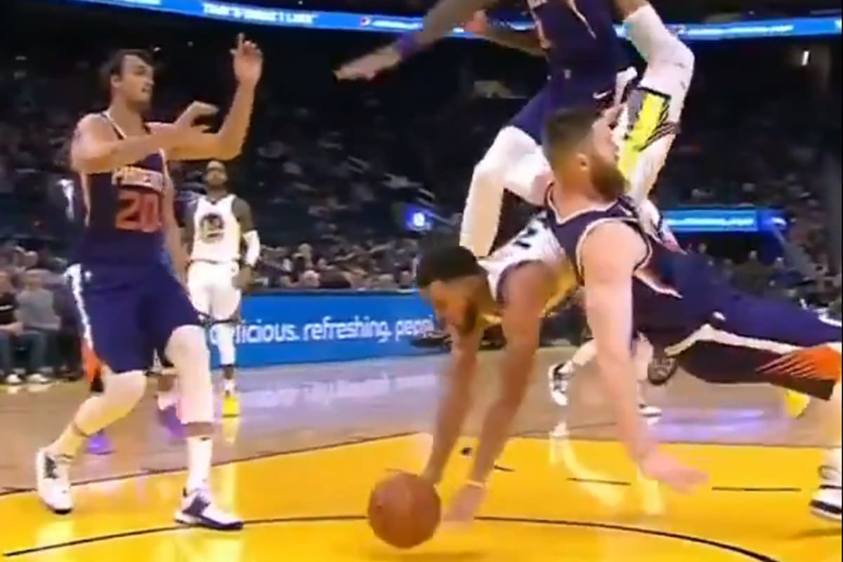 Stephen Curry, en el momento de la lesión