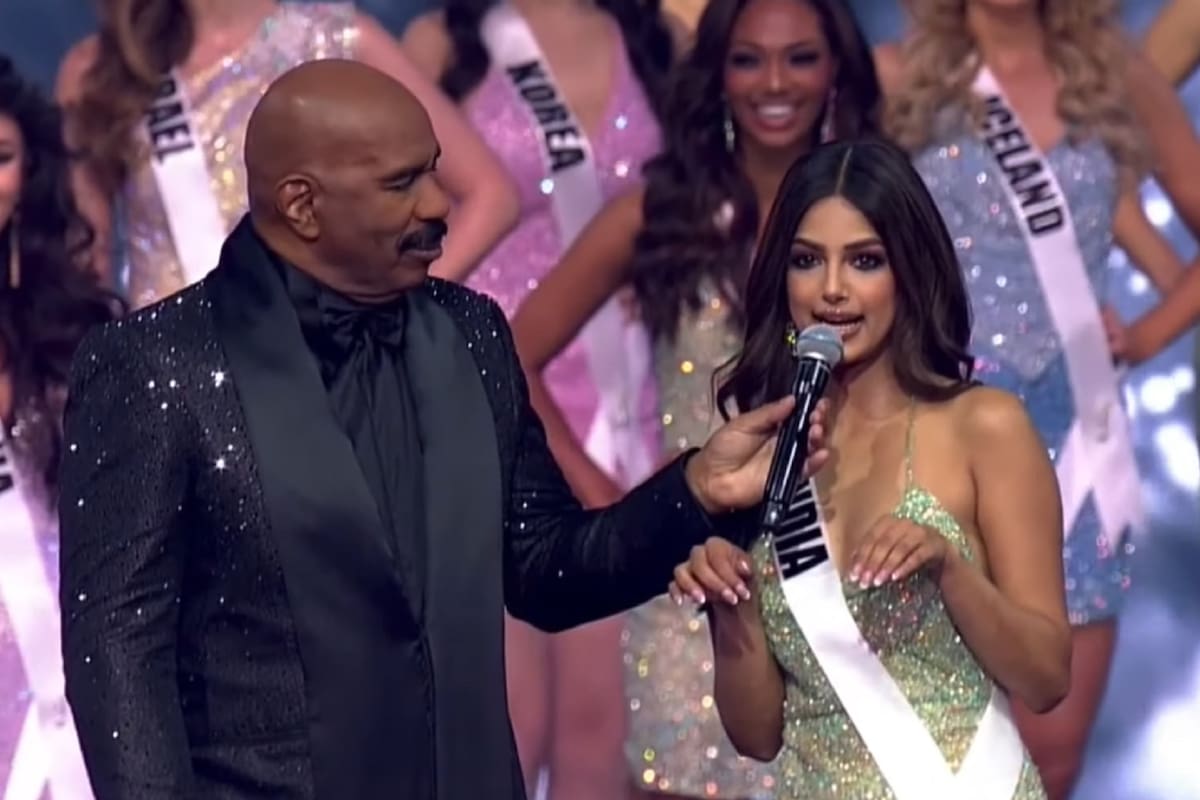 Steve Harvey le pidió a la candidata de India de Miss Universo que imite a un gato