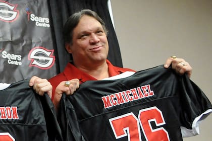 Steve McMichael, leyenda de los Bears, muere a los 67 años tras luchar contra enfermedad neuronal