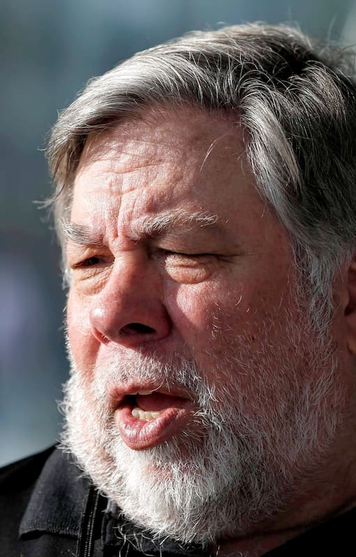 Steve Wozniak, el confundador de Apple, recomendó no usar Facebook