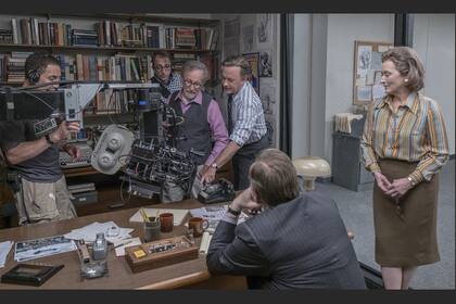 Steven Spielberg rodando The Post, que llega el jueves a las salas locales tras haber sido nominada al Oscar a mejor película