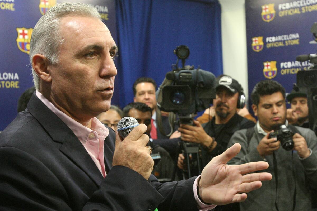 Stoichkov habló sobre Messi: "Lo que pasa con él es que siempre vamos a estar esperando que haga algo distinto y sea mejor"